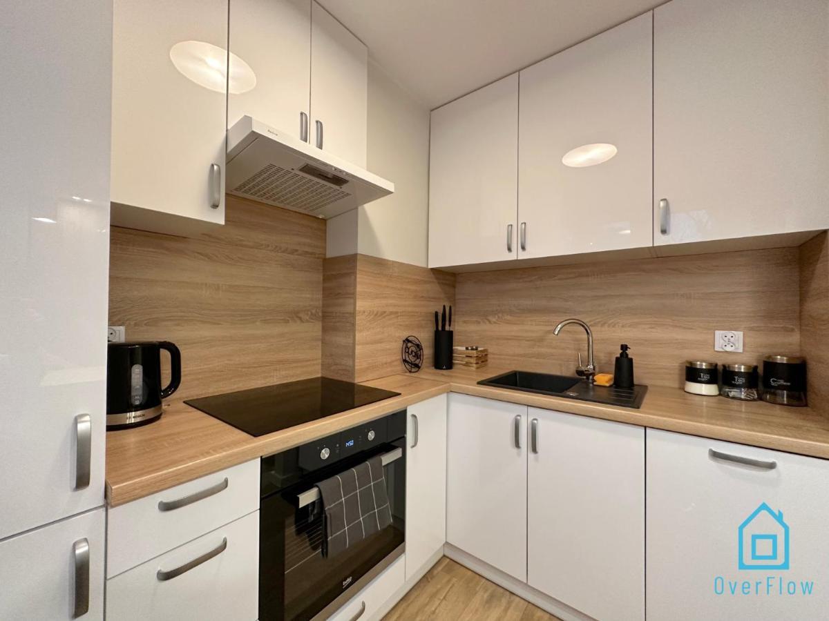 Boho Apartment - 10 Min To Old Town Gdansk,Pkp & Shopping Mall Exterior photo